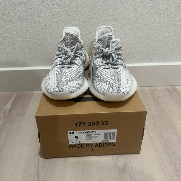 YEEZY Boost 350 V2 Static - Picture 3 of 4